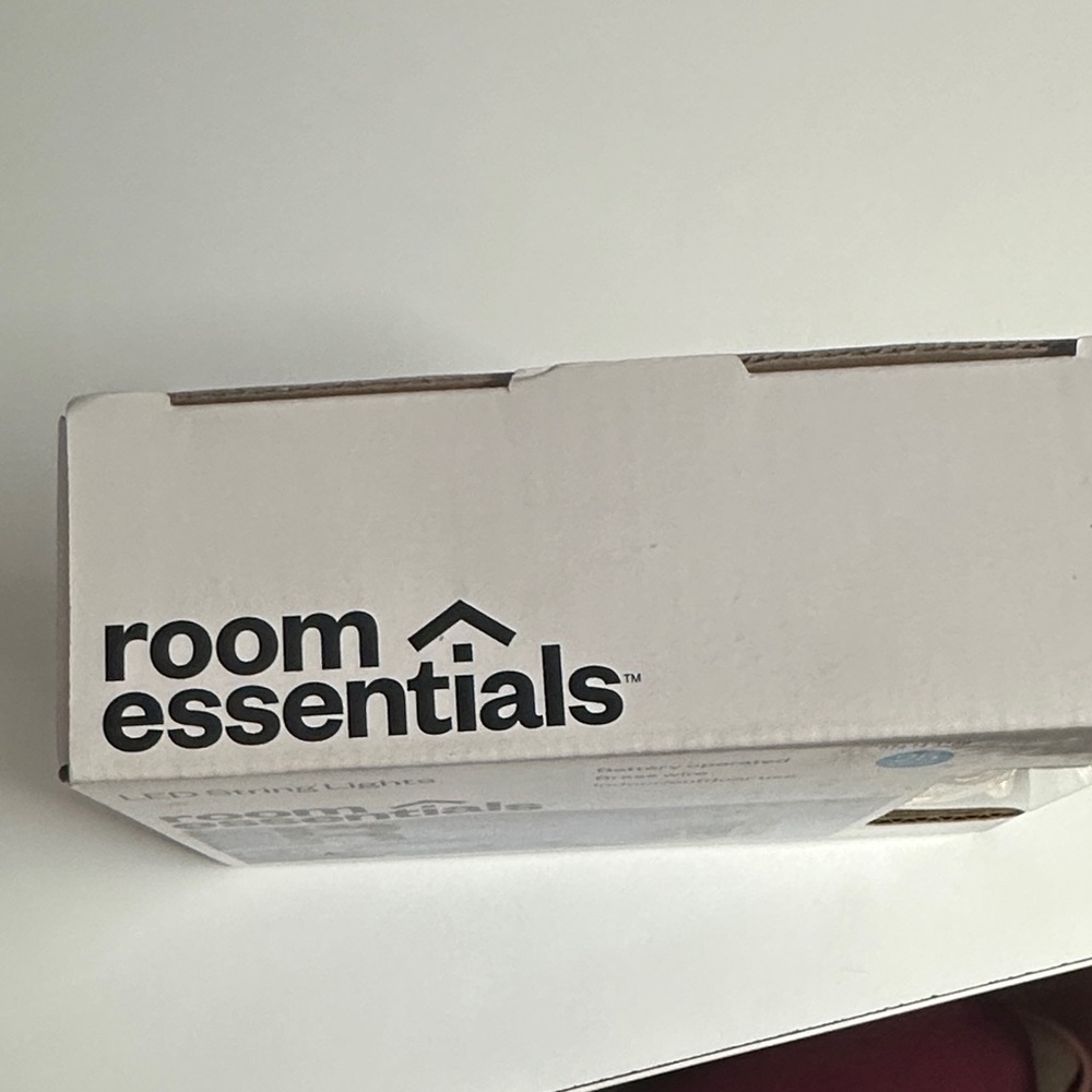 Room Essentials Brass LED String Lights - Picture 2 of 4